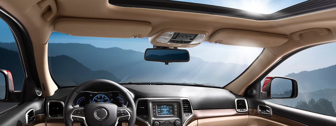 LEARN HOW TO GET YOUR WINDSHIELD SUPER CLEAN